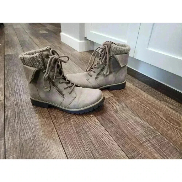Cliffs by White Mountain Size 8.5 Boots Pembroke - Picture 1 of 8